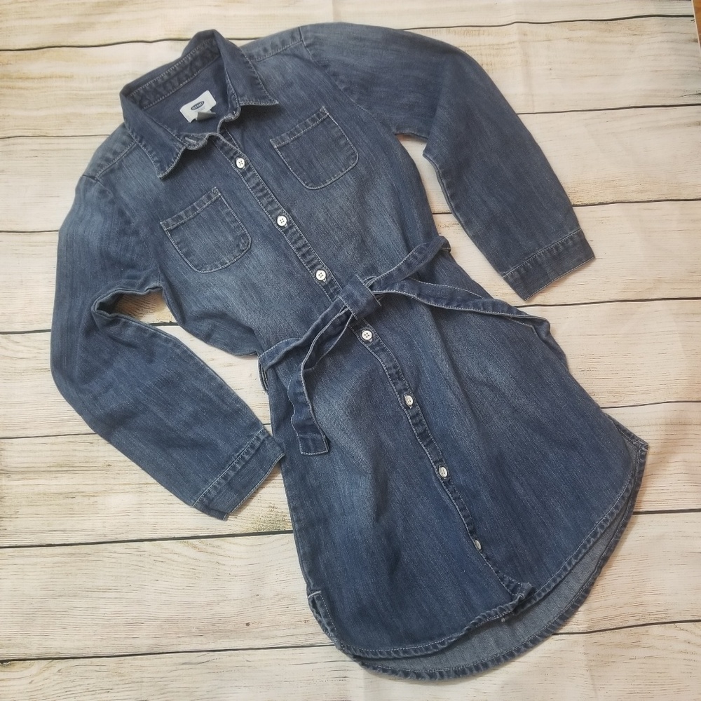 Adorable denim shirtdress